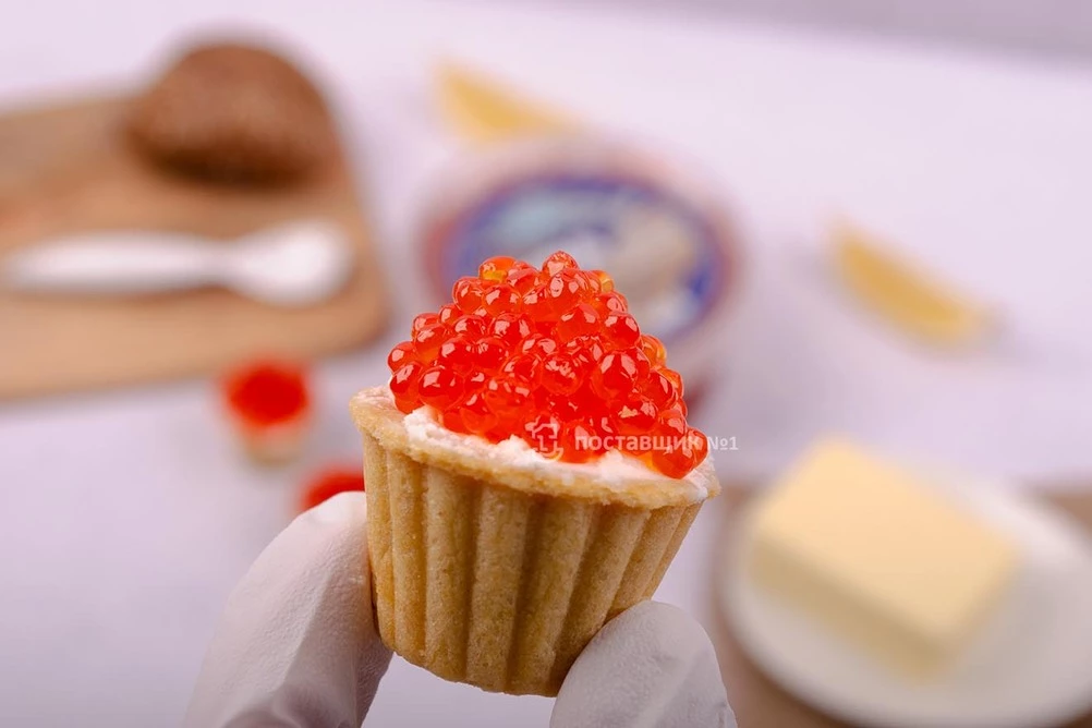 тарталетка икры форели