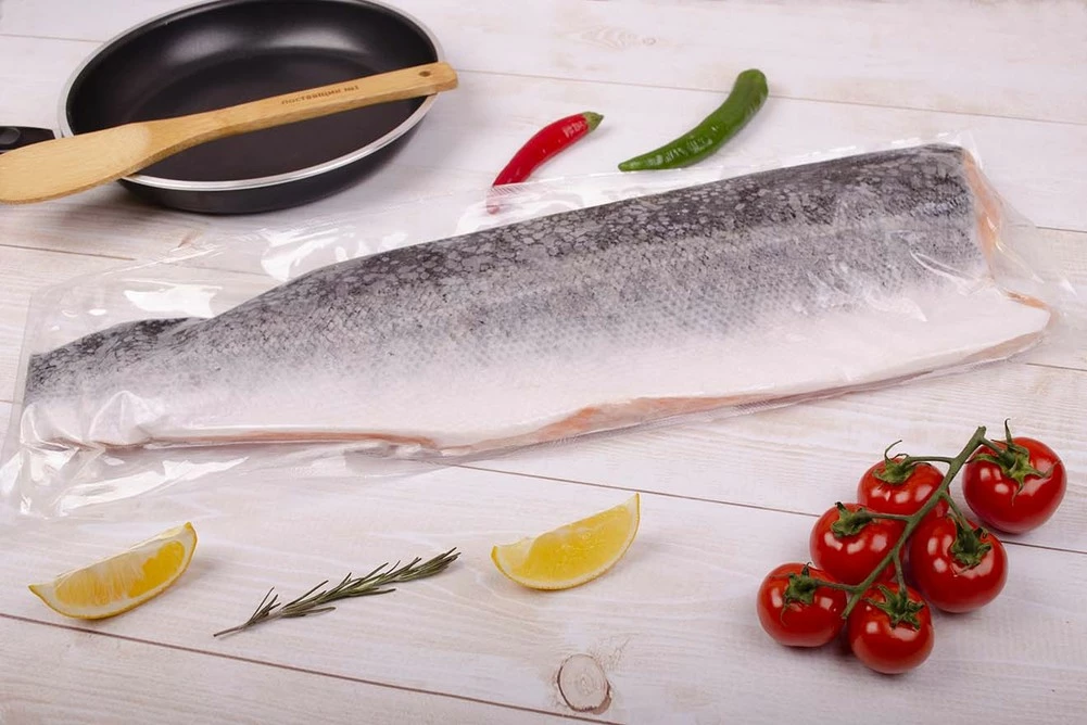 семга на коже