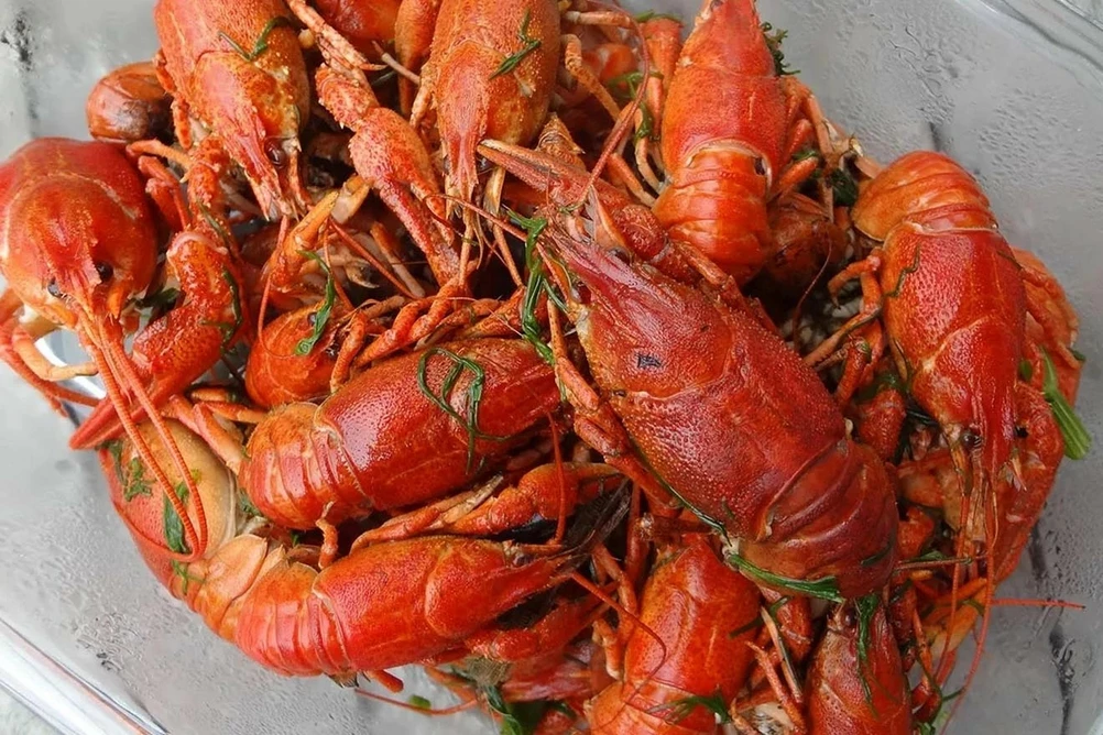 раки с укропом