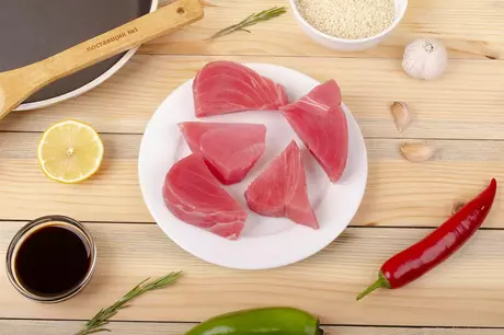 стейки тунца